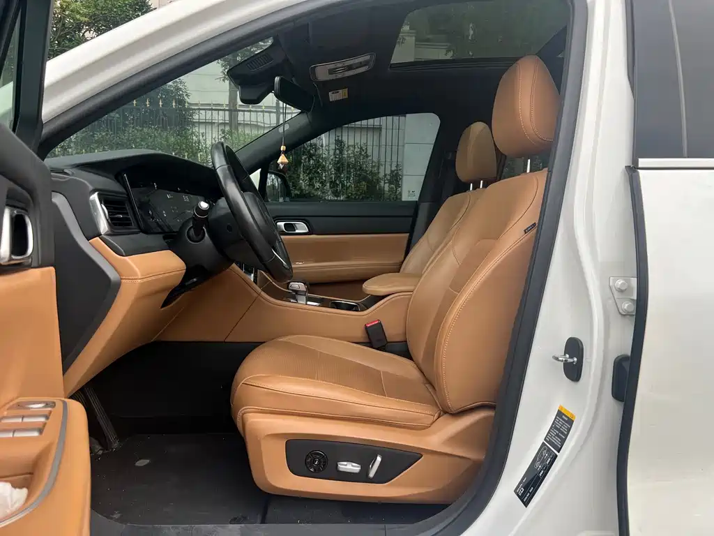 Li Auto Li ONE — миниатюра 9