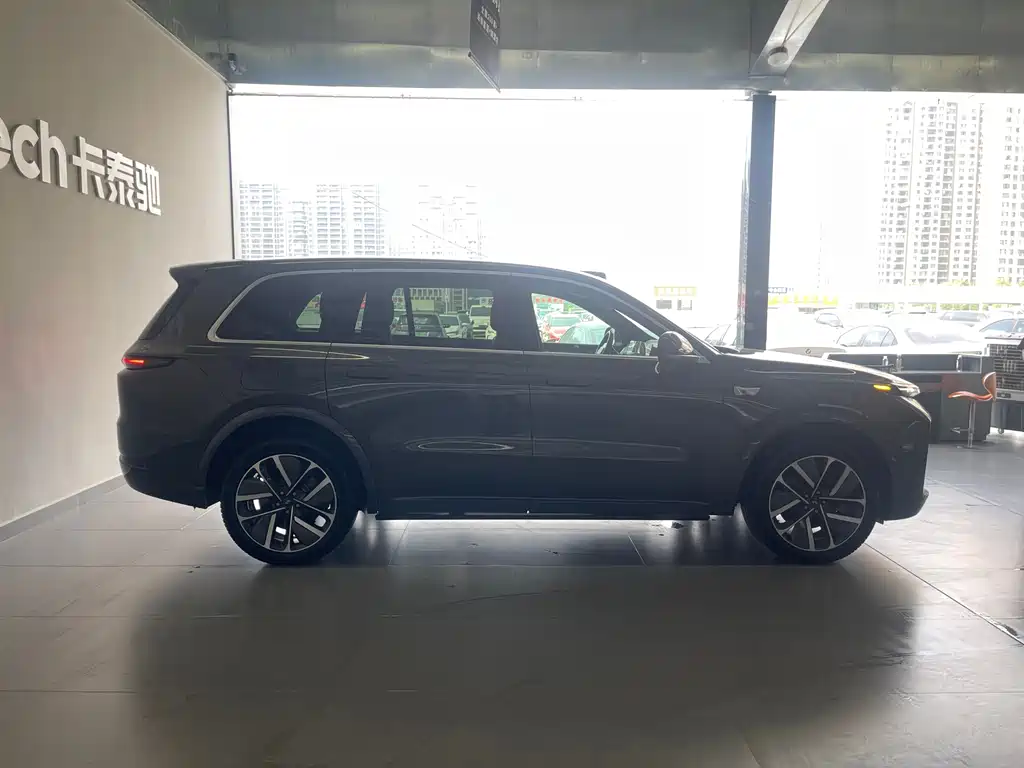 Li Auto Li L9 — миниатюра 7