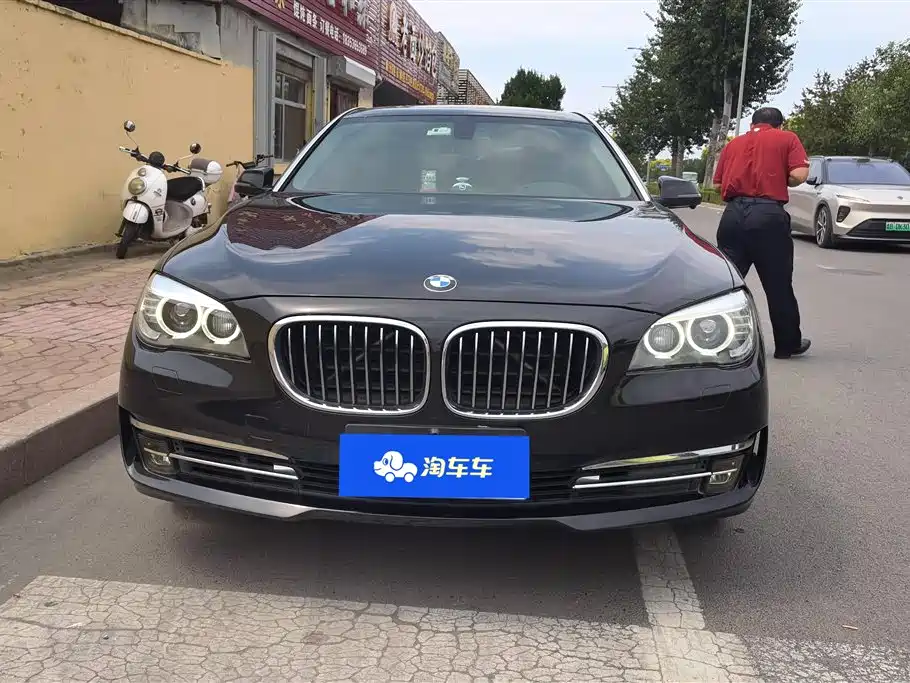BMW 7 Series 7 2013 740Li xDrive