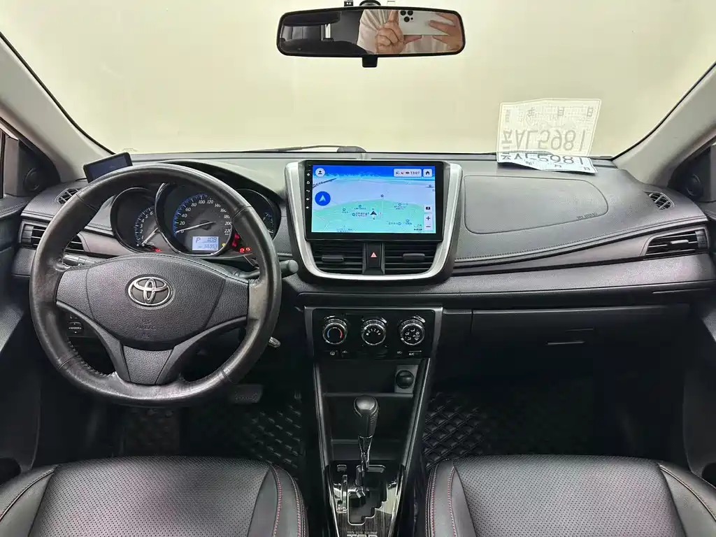 Toyota Yaris L — миниатюра 18