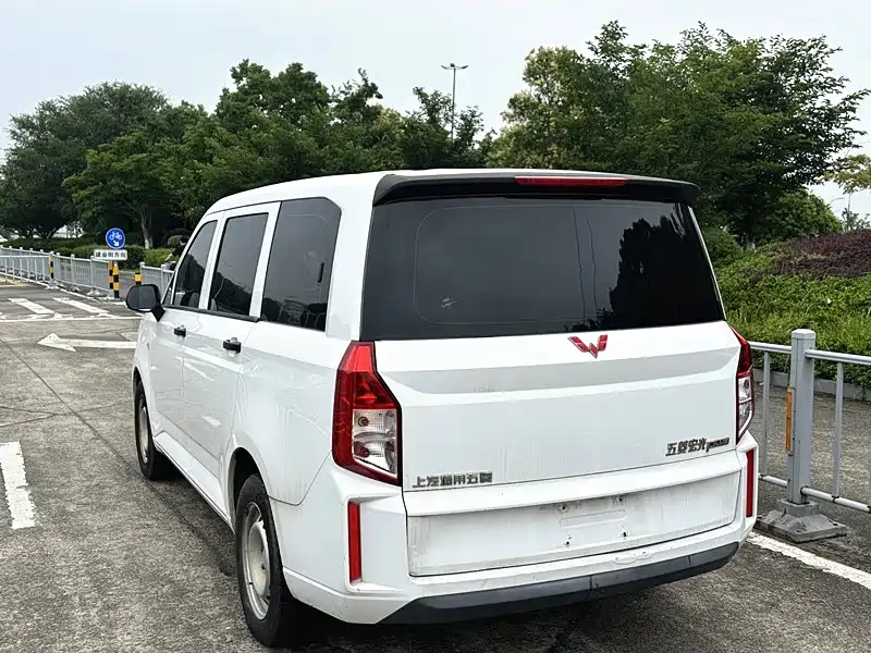 Wuling Hongguang PLUS — миниатюра 4