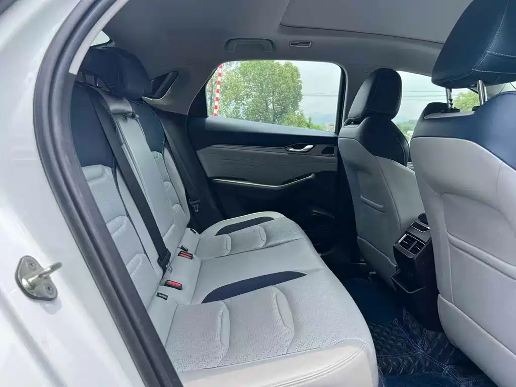 Geely Xingrui — миниатюра 6