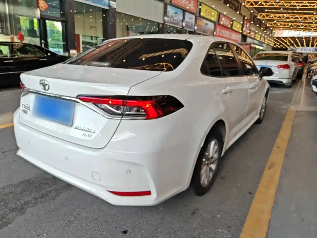 Toyota Corolla — миниатюра 7