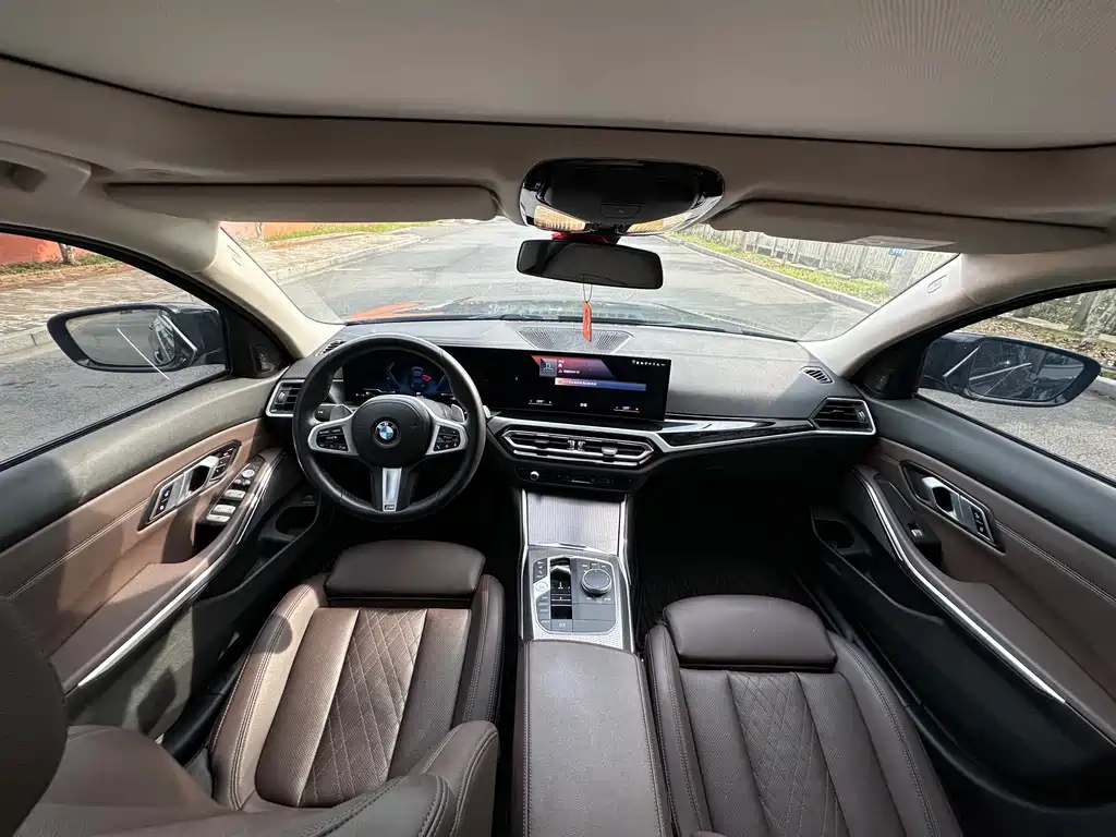 BMW 3 Series — миниатюра 12