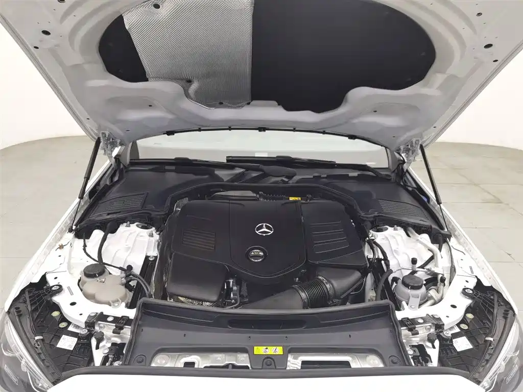 Mercedes-Benz C-Class C 2025 C 260 L Sport
