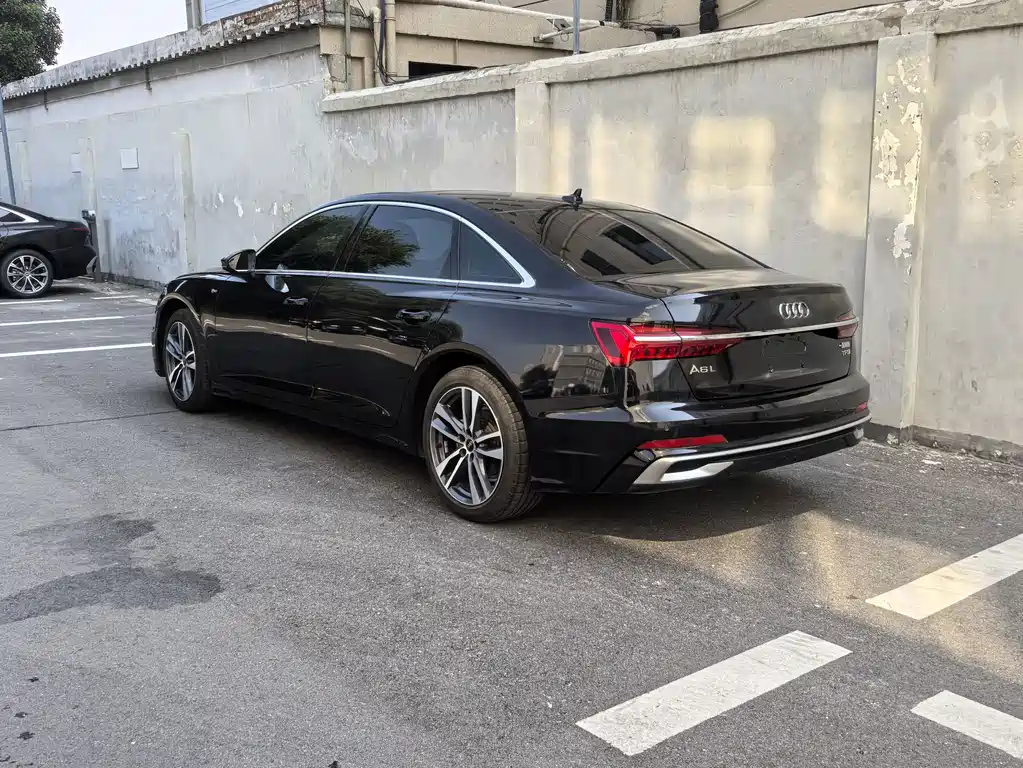 Audi A6L — миниатюра 3