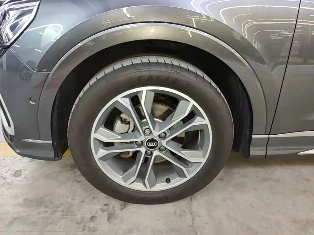 Audi Q3 — миниатюра 23