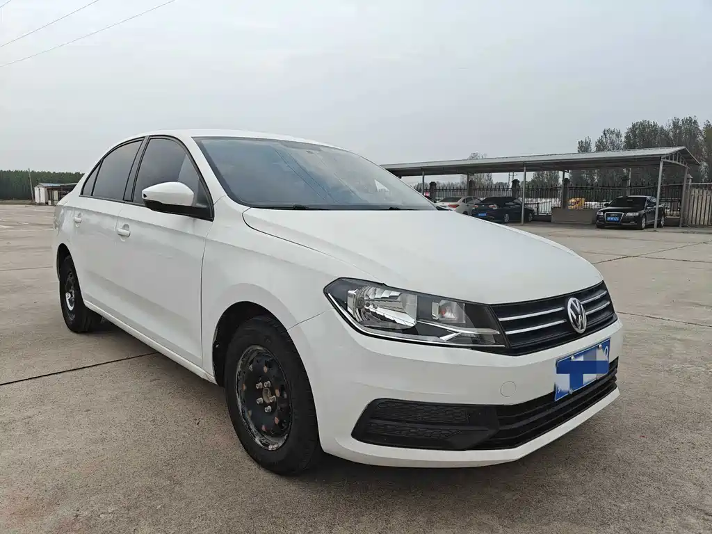 Volkswagen Santana — миниатюра 3