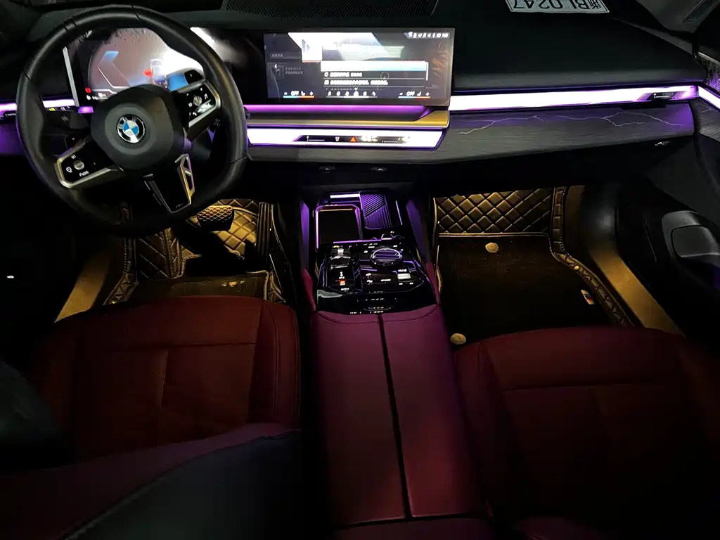 BMW 5 Series — миниатюра 7