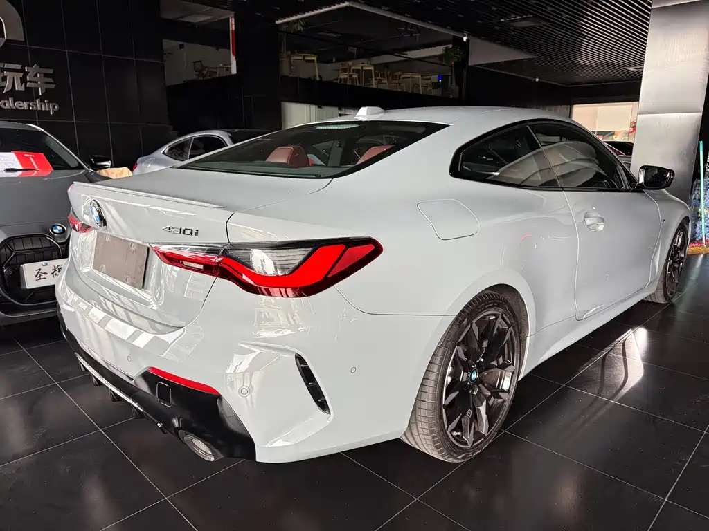 BMW 4 Series — миниатюра 16