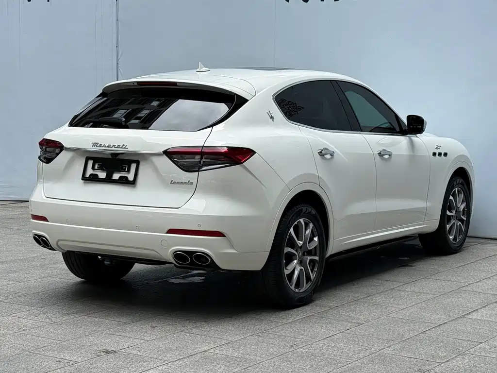 Maserati Levante 2022 2.0T GT