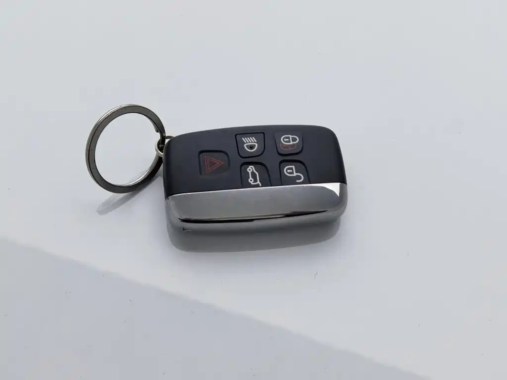 Land Rover Discovery Sport — миниатюра 19
