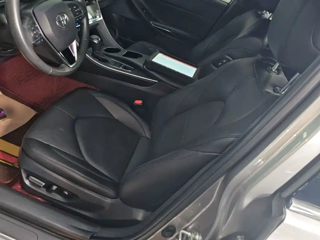 Toyota Avalon — миниатюра 15