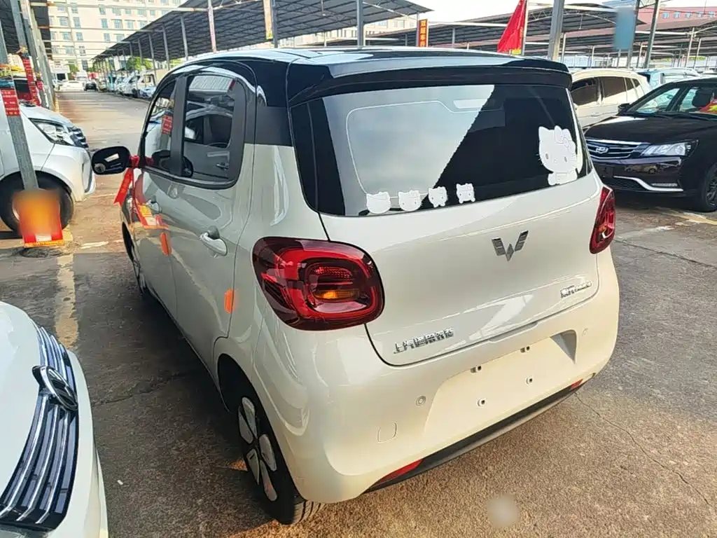 Wuling MINIEV — миниатюра 5