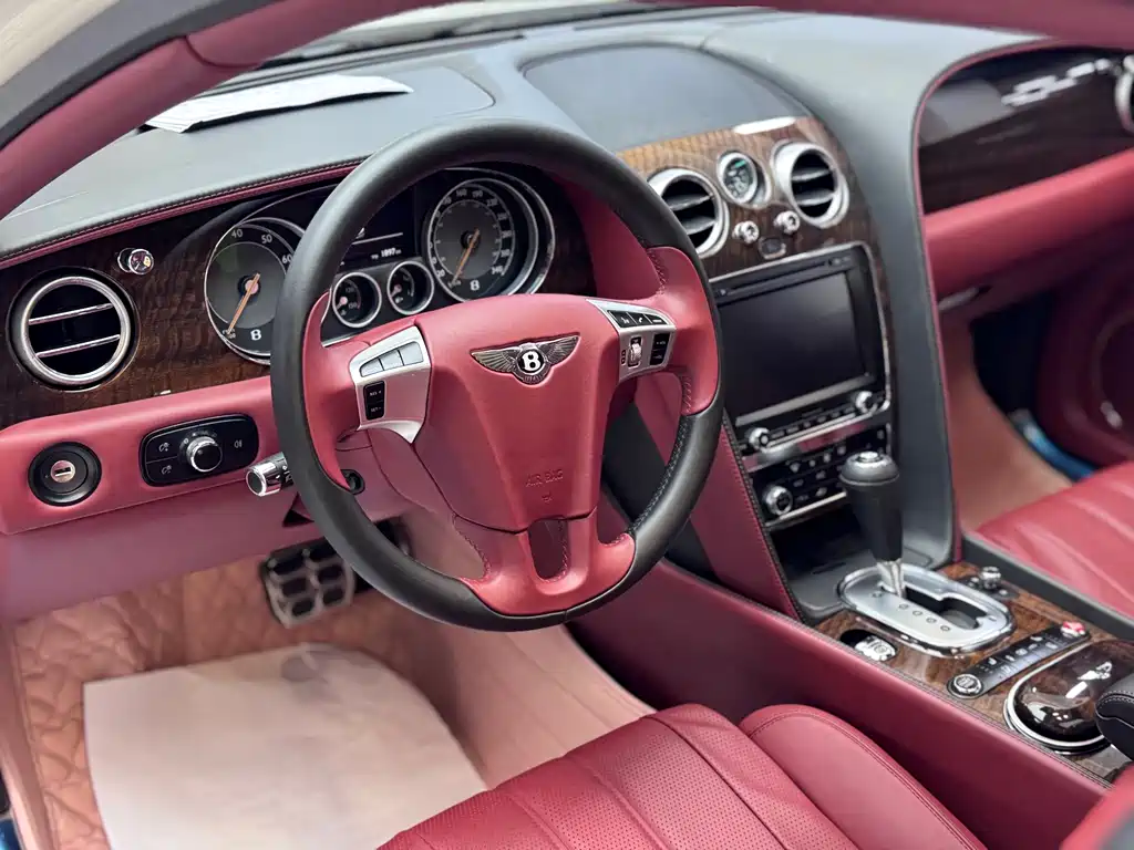 Bentley Flying Spur — миниатюра 11