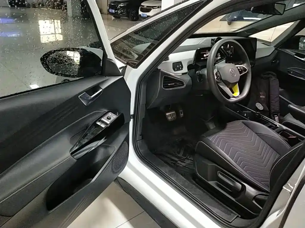 Volkswagen ID.3 — миниатюра 16