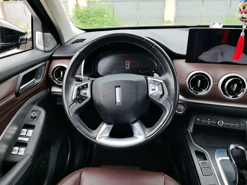 Wey Wey VV6 — миниатюра 3