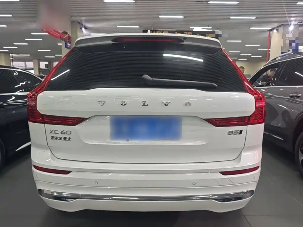 Volvo XC60 — миниатюра 6