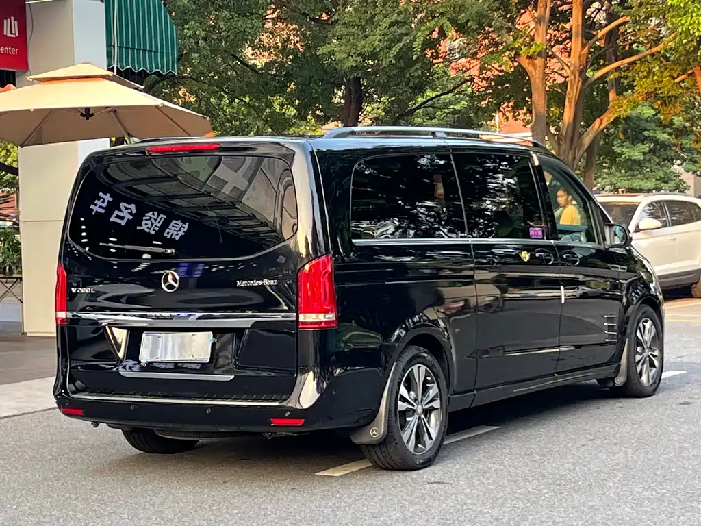 Mercedes-Benz V-Class — миниатюра 4