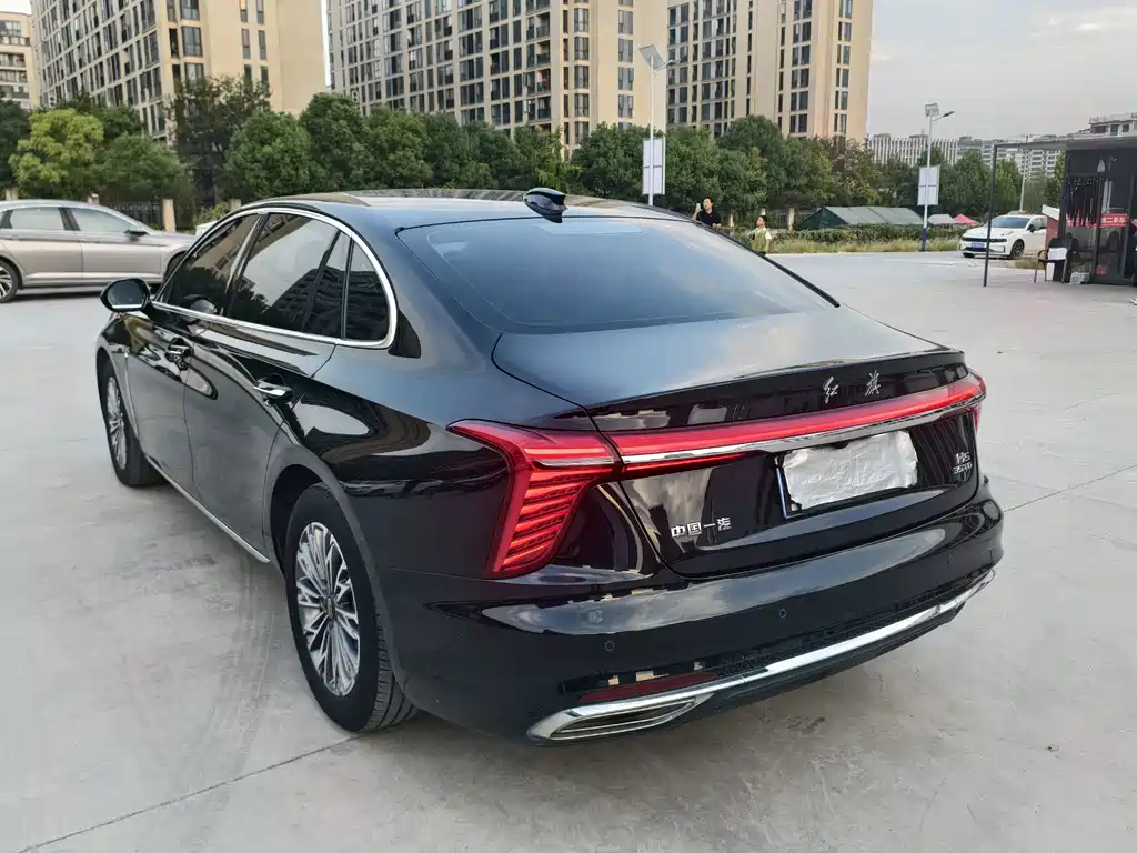 Hongqi Hongqi H5 — миниатюра 5