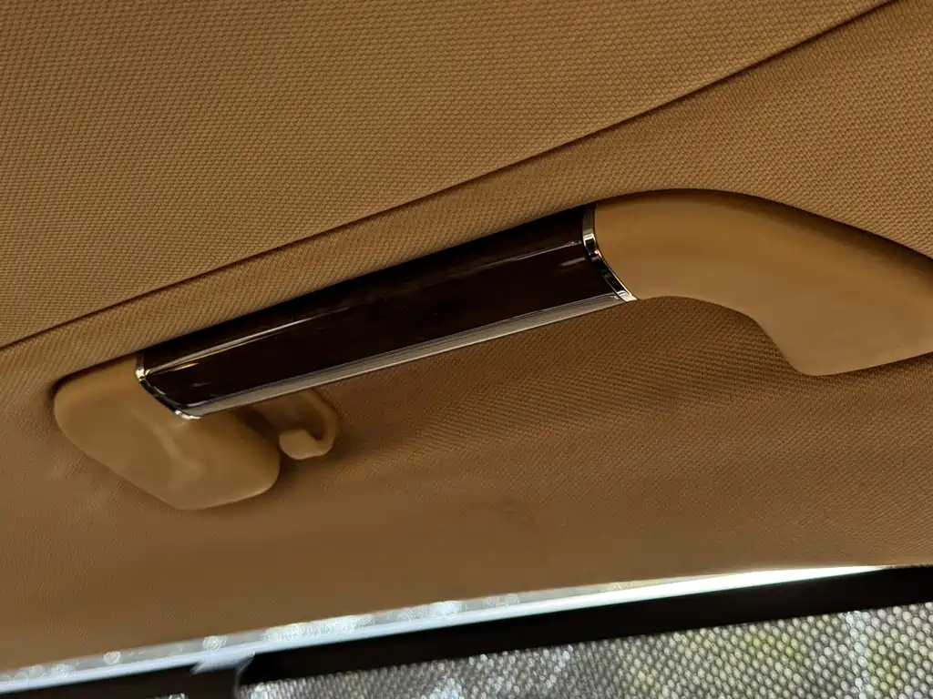 Volkswagen Phaeton — миниатюра 16