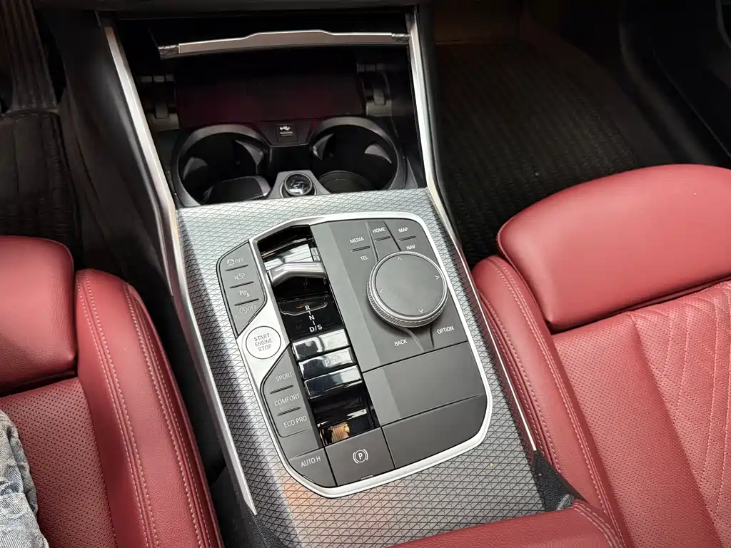 BMW 3 Series — миниатюра 11