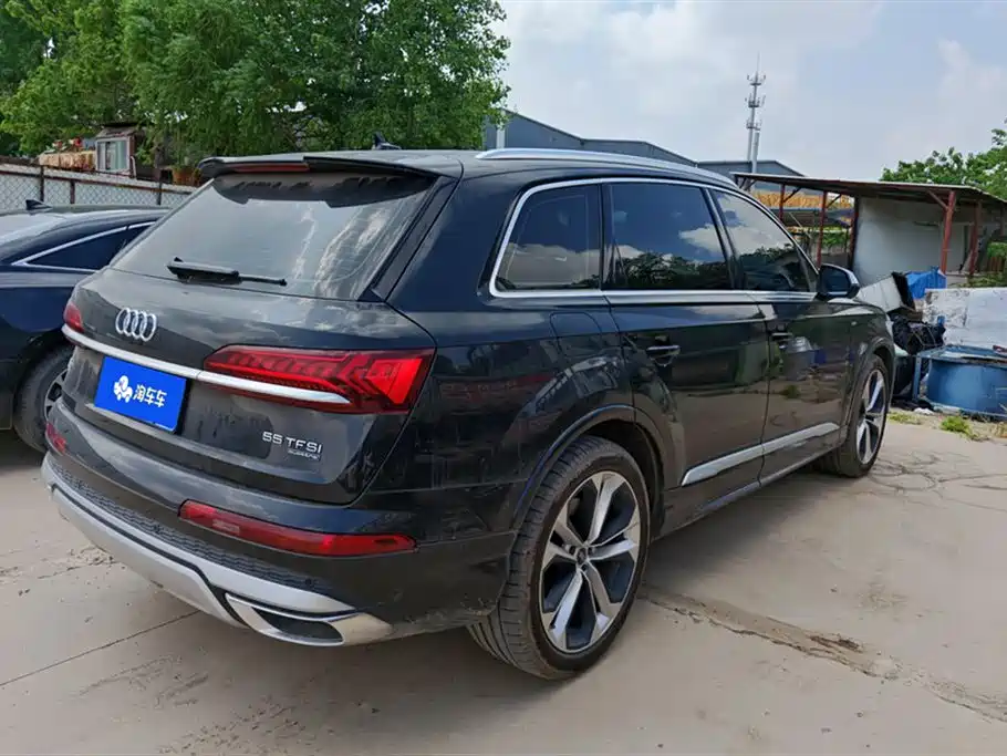 Audi Q7 2022 55 TFSI quattro S line Luxury
