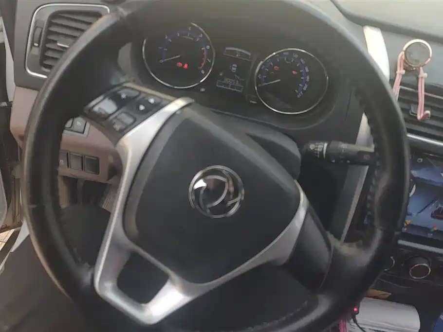 DONGFENG POPULAR SX6