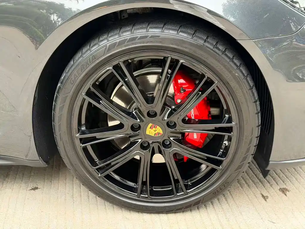 Porsche Panamera — миниатюра 11