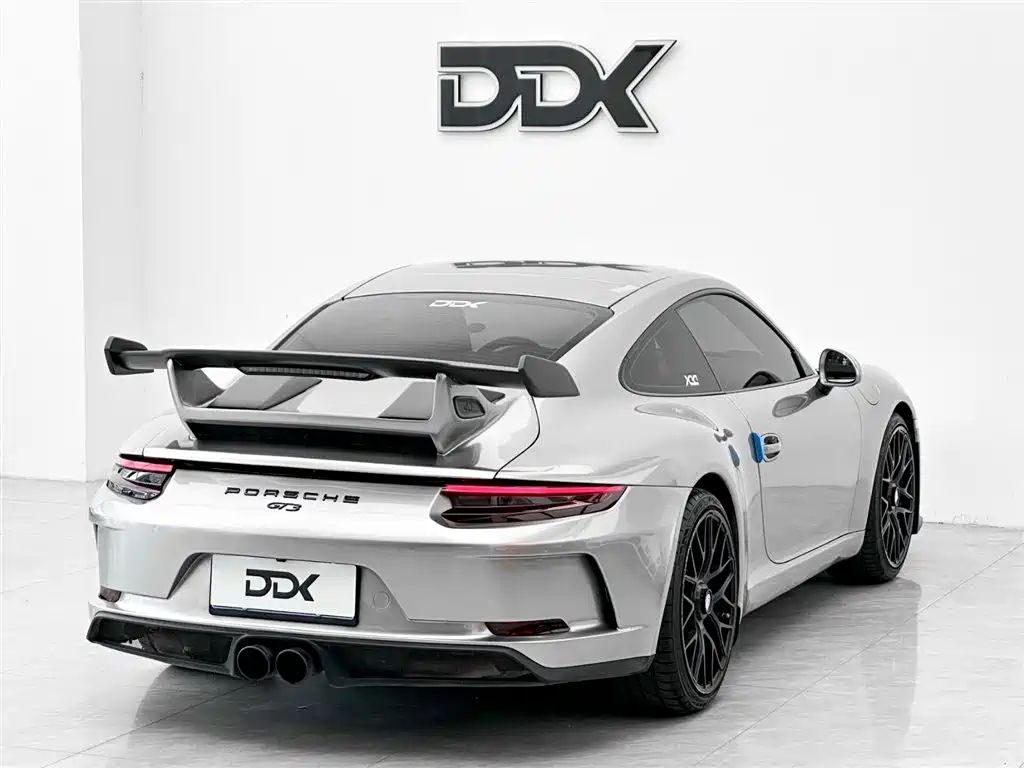 Porsche 911 2012 Carrera S 3.8L