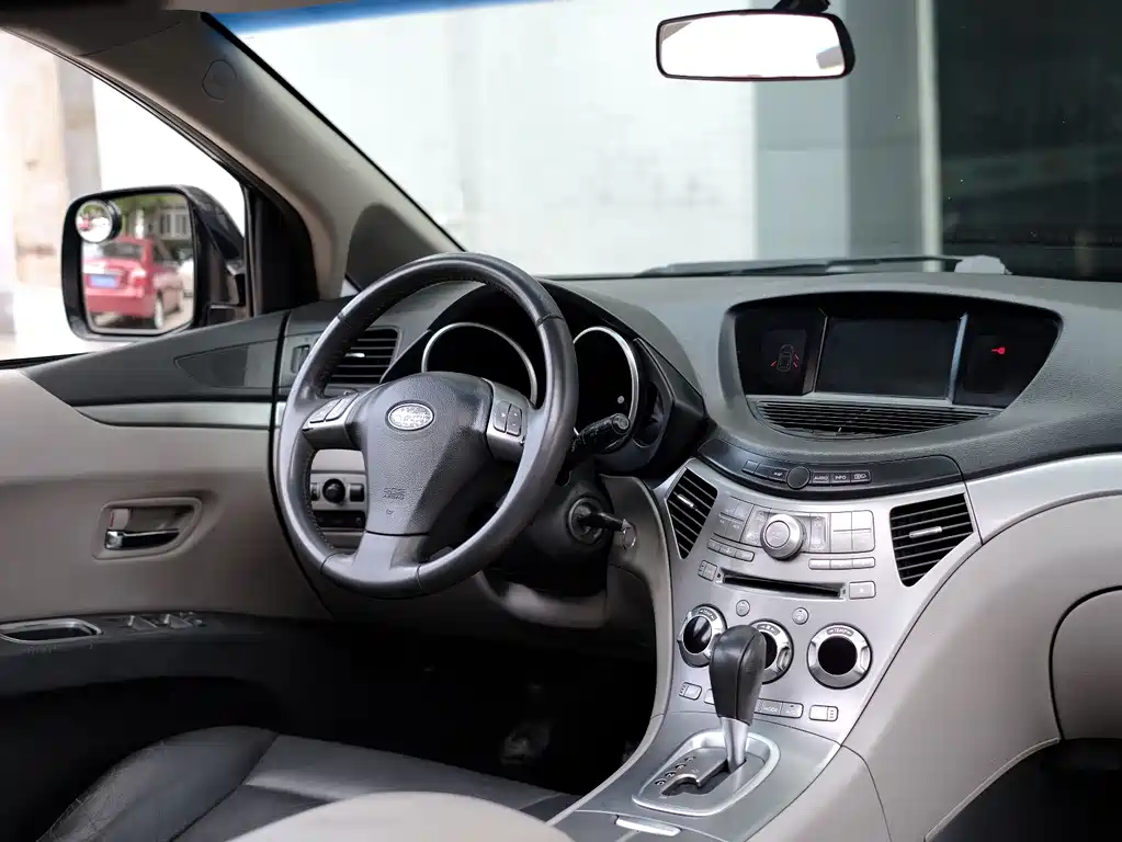 Subaru Tribeca — миниатюра 32