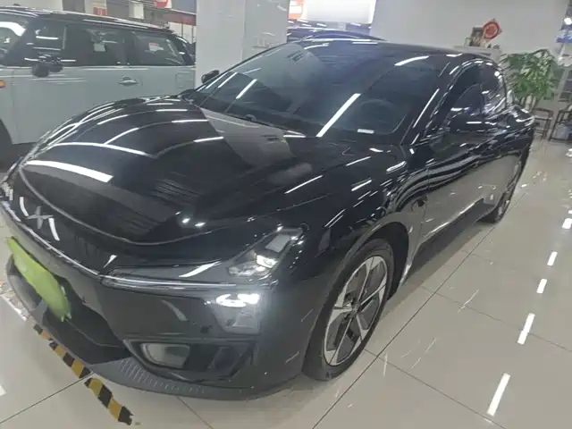 2025 Xpeng Mona M03