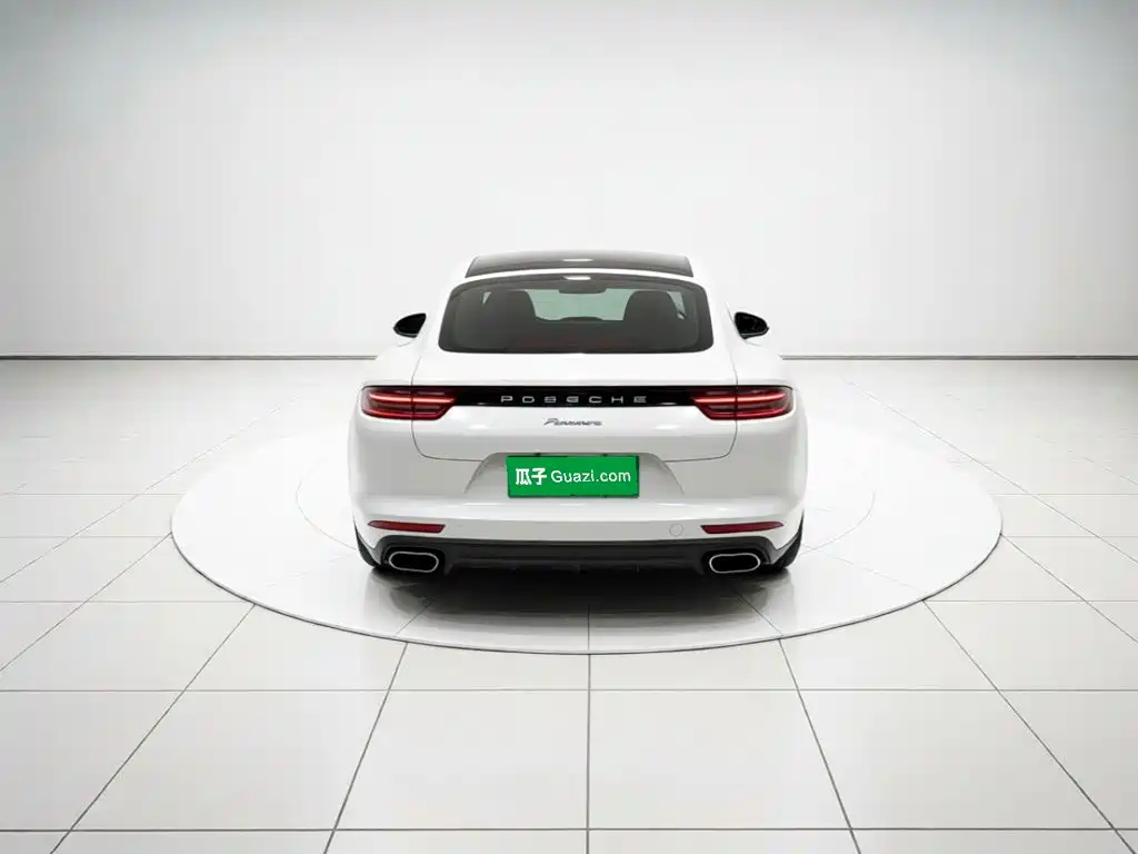 Porsche Panamera — миниатюра 5