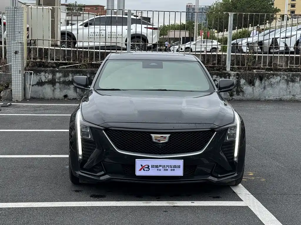 Cadillac CT5 — миниатюра 2