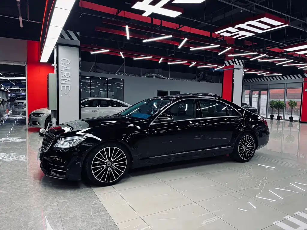 Mercedes-Benz S-Class 2008