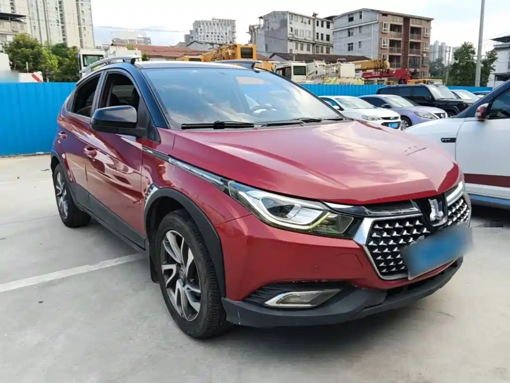 Luxgen U5 SUV — миниатюра 4