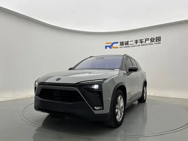 2021 Nio ES8