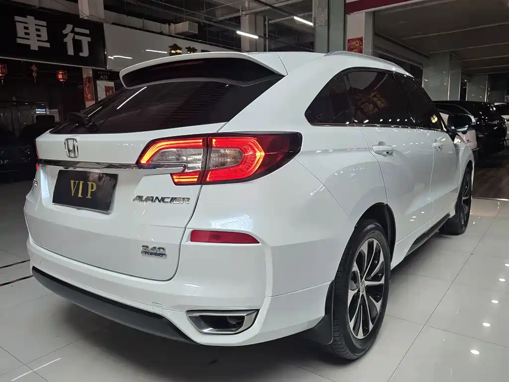 Honda Avancier — миниатюра 4