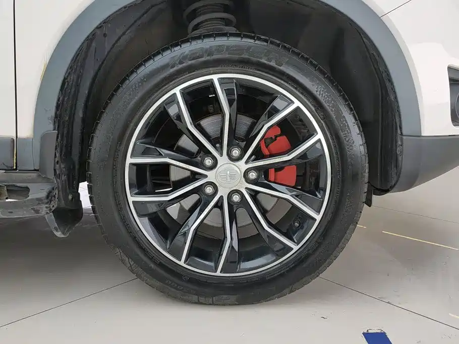 FAW Senya R7 — миниатюра 6