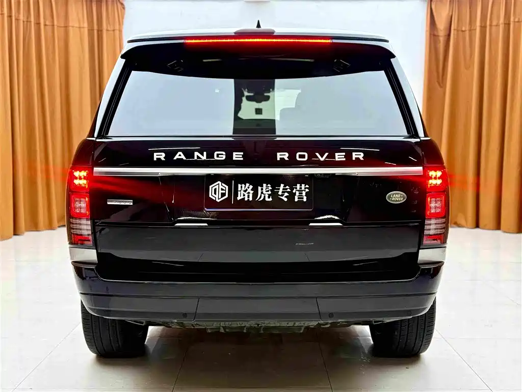 Land Rover Range Rover — миниатюра 5