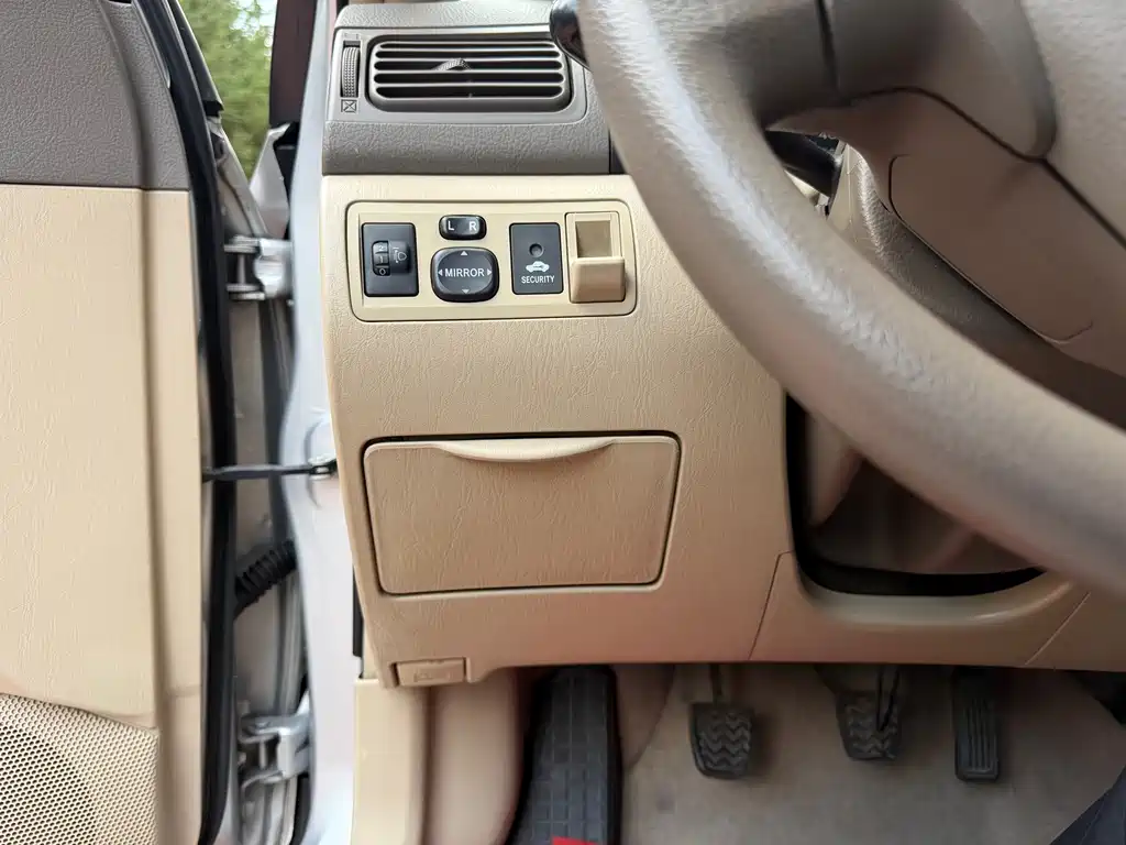 Toyota Corolla — миниатюра 16