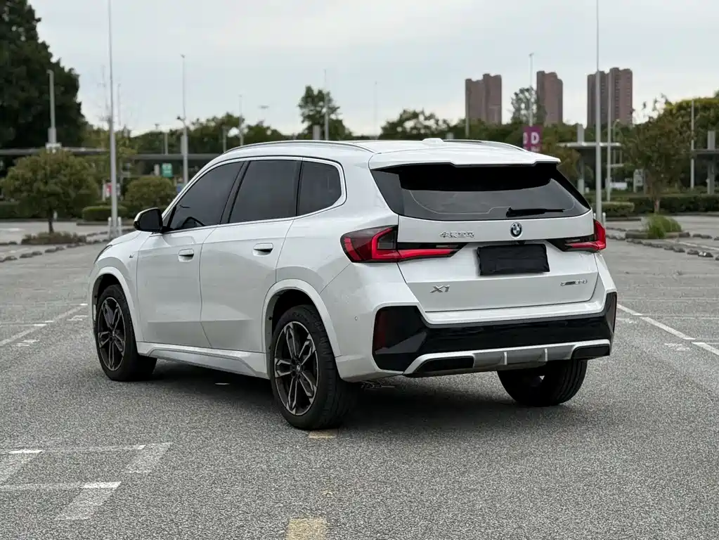 BMW X1 — миниатюра 6