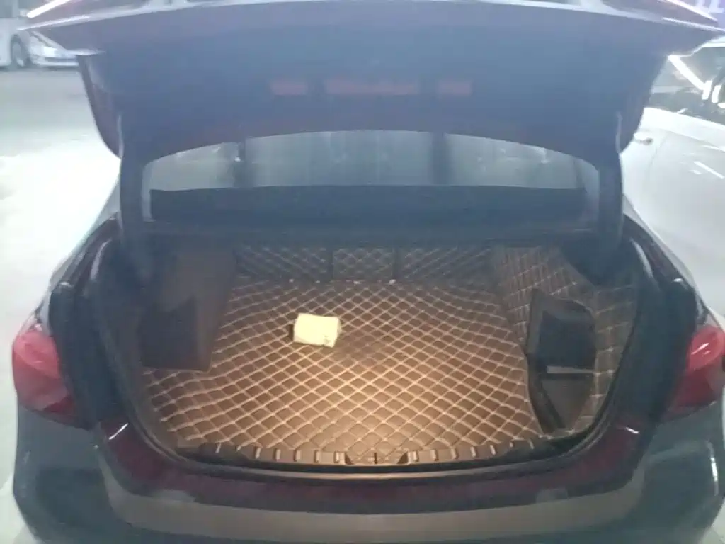 BMW 3 Series — миниатюра 16
