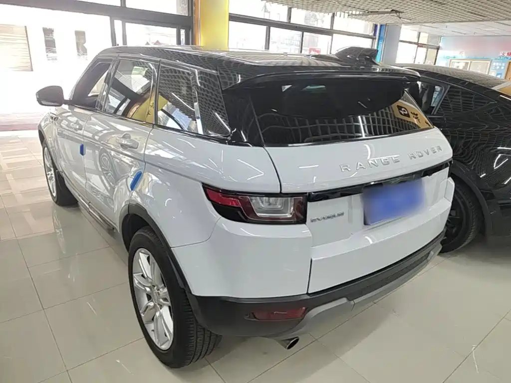 Land Rover Evoque — миниатюра 5