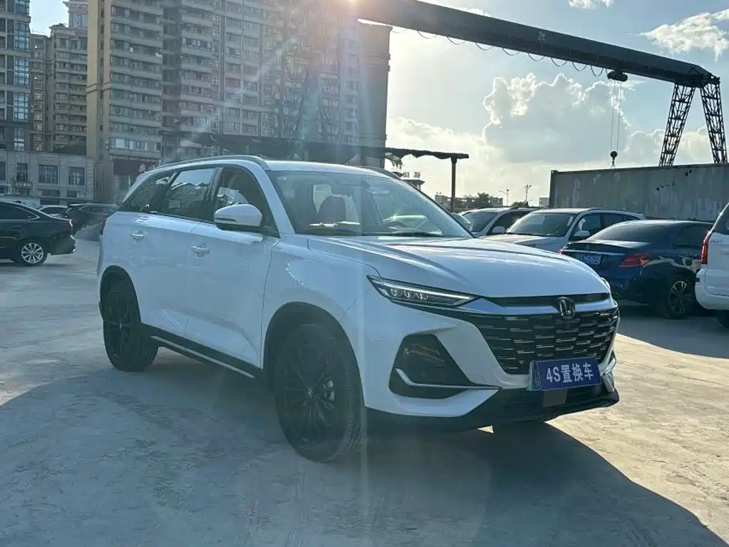 Changan CS75 — миниатюра 3