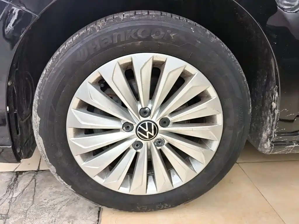 Volkswagen Lavida — миниатюра 23