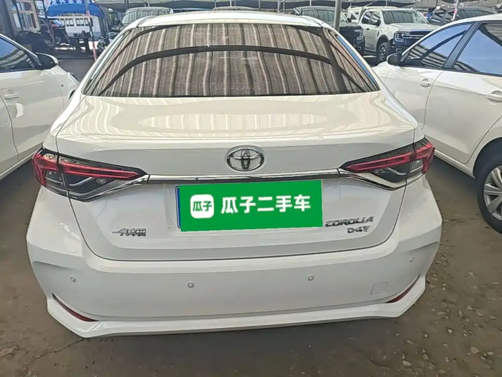 Toyota Corolla — миниатюра 6