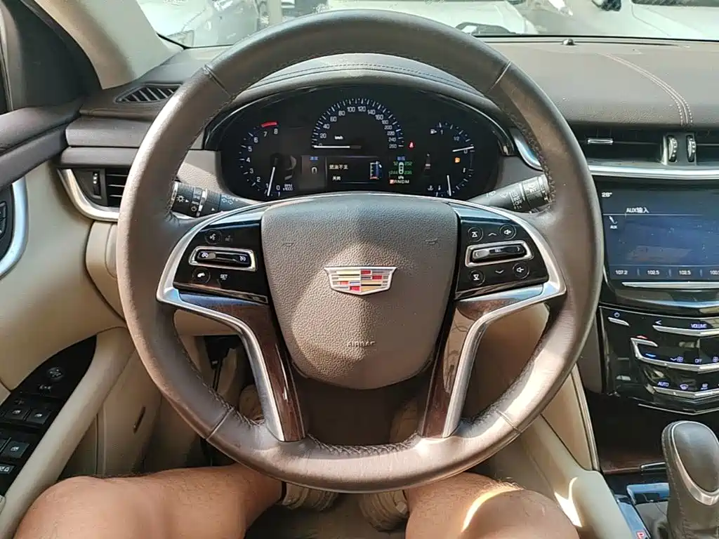 Cadillac XTS — миниатюра 11