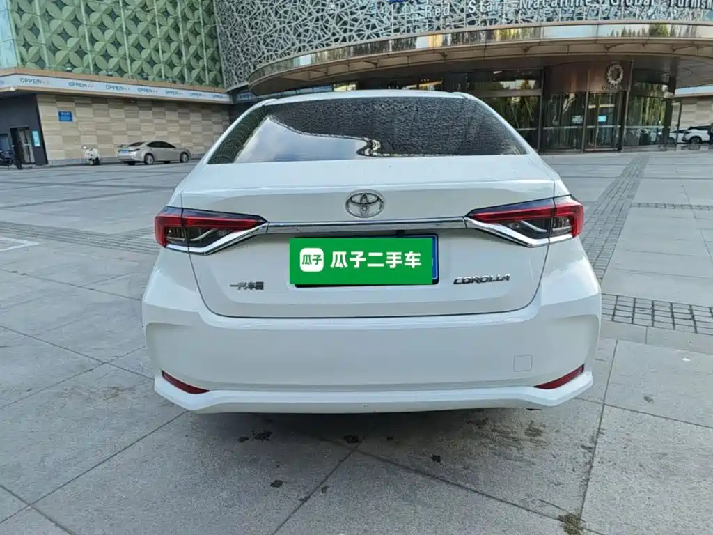 Toyota Corolla — миниатюра 3