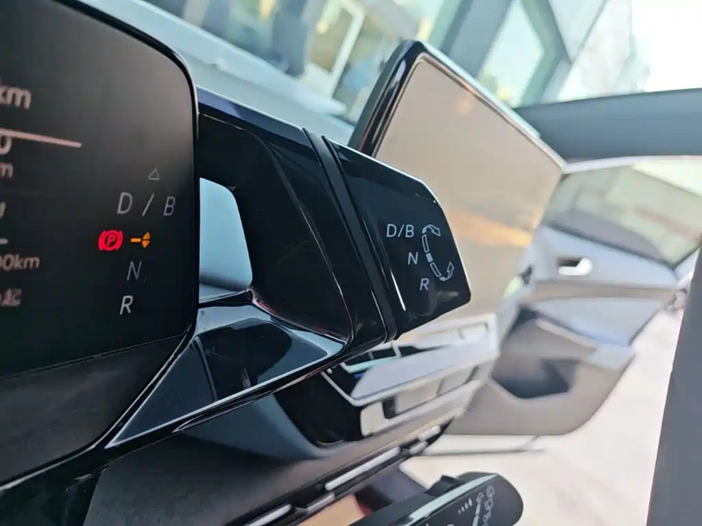 Volkswagen ID.4 X — миниатюра 14